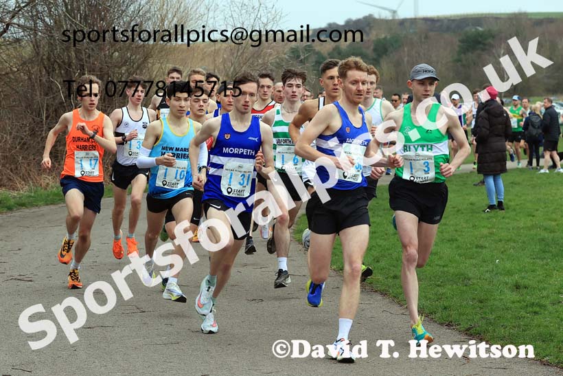 Senior and Veteran Men in the 2024 NECAA Road Relays Champs., Hetton Lyons Country Park, Hetton le Hole, County Durham. Photo: David T. Hewitson/Sports for All Pics